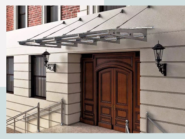 Металлические козырьки от 622 руб. в Пушкине